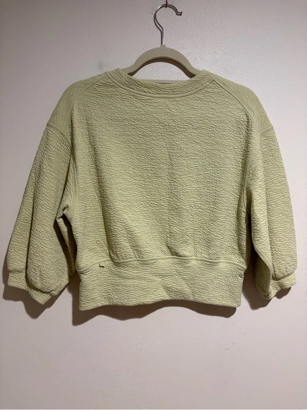 Lululemon Textured Crewneck Pullover Cropped 3/4 Sleeve Sweatshirt Dew Green 4 - Image 7