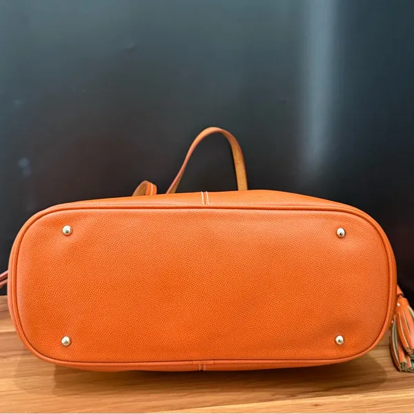 Authentic Dooney & Bourke Davis Tassel Orange Saffiano Leather Large Tote Bag - Image 4