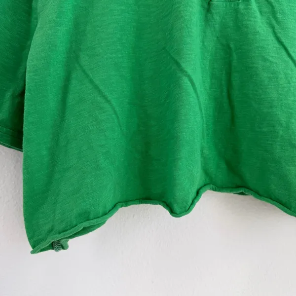 American Eagle Cropped Henley Tee - Image 5