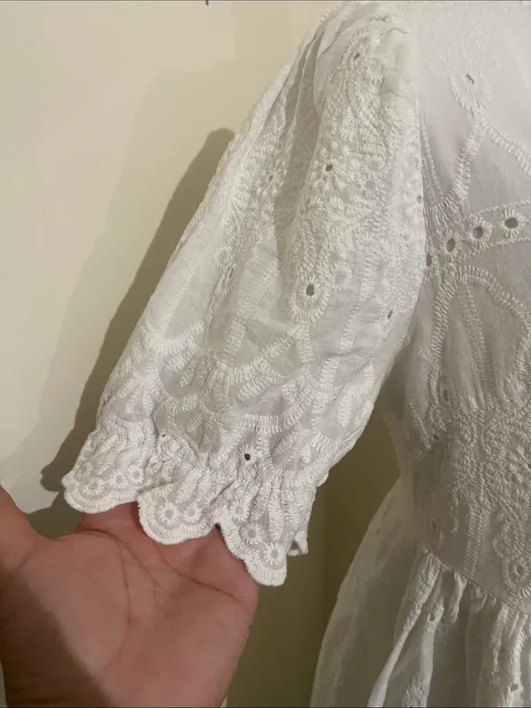 Classic White Eyelet Midi Dress with Puff Sleeves - Image 3