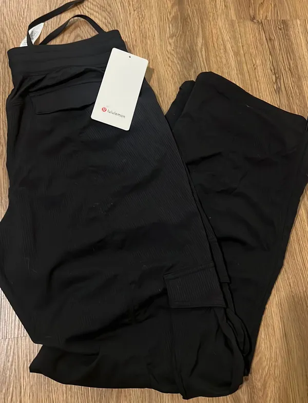 Lululemon Dance Studio Relaxed-Fit Mid-Rise Cargo Pant - Image 2
