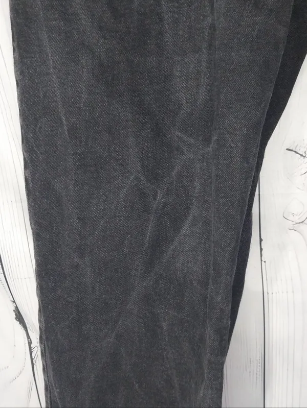 Abercrombie Washed Black 90's Relaxed Fit High-Rise Minimalist Jeans - Image 7
