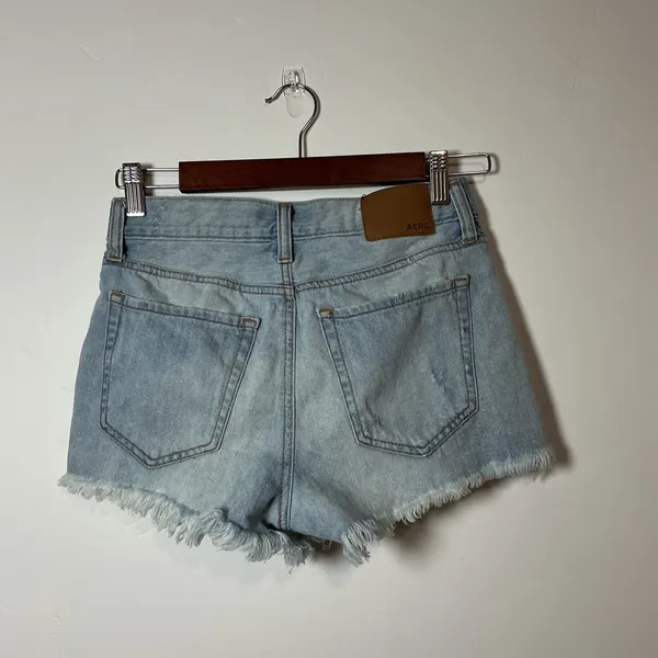 Aeropostale Vintage High‎ Rise Shorty Distressed Denim Shorts Light Wash Size 0 - Image 4