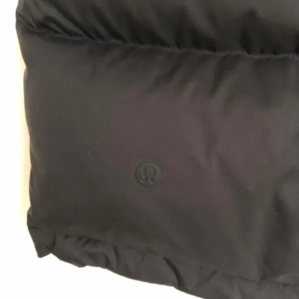 Lululemon Wunder Puff Cropped Vest Black Size 4 - Image 7
