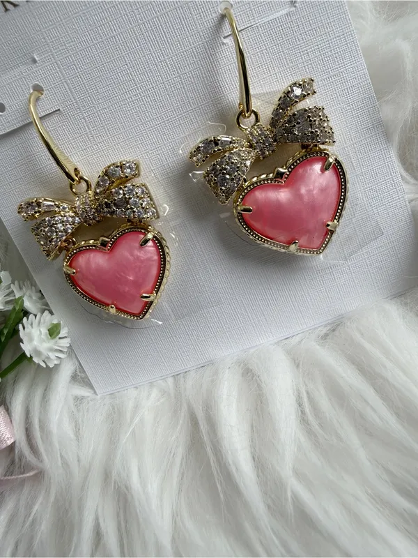 Kendra Scott HAISLEY HEART DROP EARRINGS GOLD BLUSH IVORY MOTHER OF PEARL - Image 2