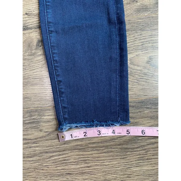 EUC Womens 7 for all mankind the high waist‎ ankle skinny jeans raw hem size 28 - Image 10