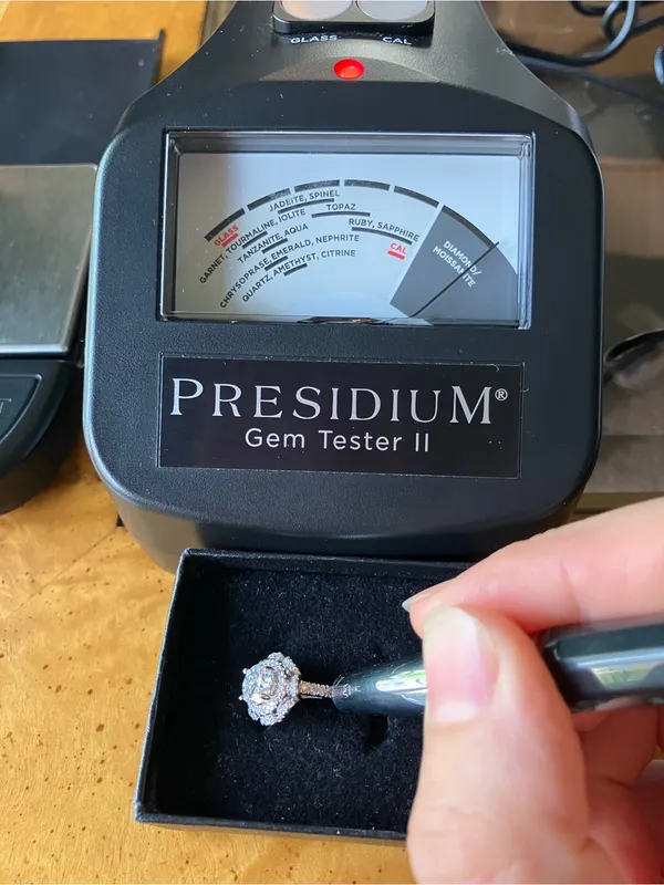 Genuine Moissanite Sterling Silver Ring Size 7 White - Image 9