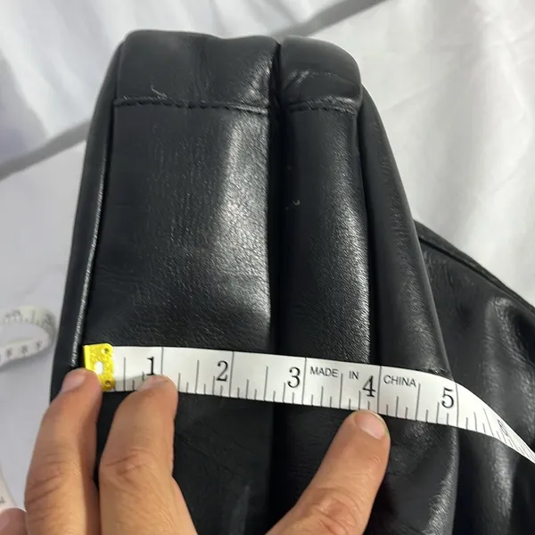 Leather backpack with 2 center zip pockets Black - Image 13