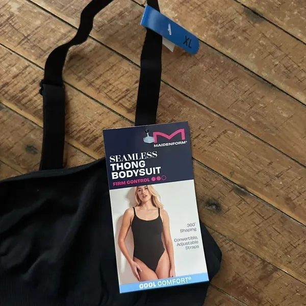 Maidenform Womens Seamless XL thong Shapewear - Image 2