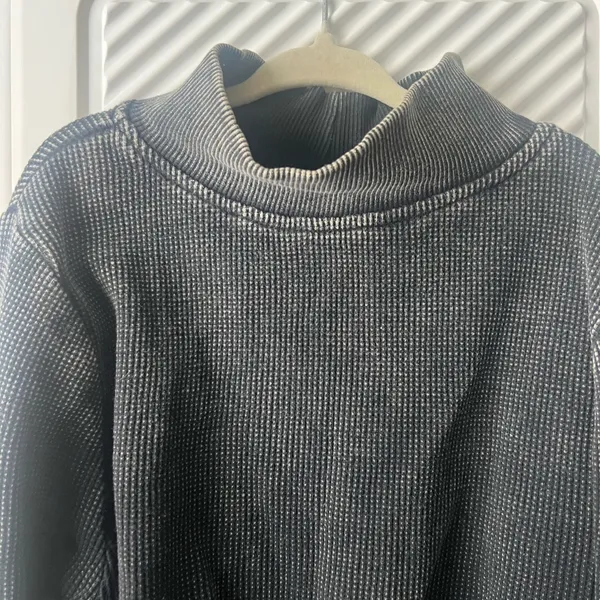 Forever 21 Black Ribbed Long Sleeve Sweater - Image 4