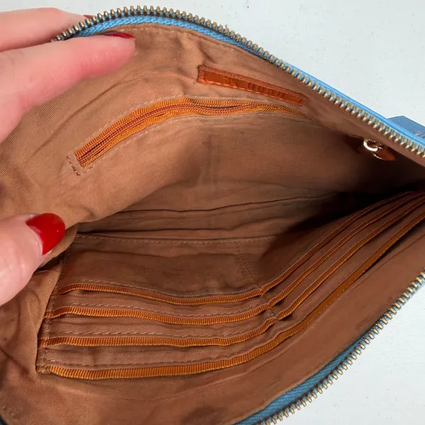 Hobo Sable Leather Wristlet Clutch Wallet Circle Handle Zip Wallet Boho Casual - Image 10