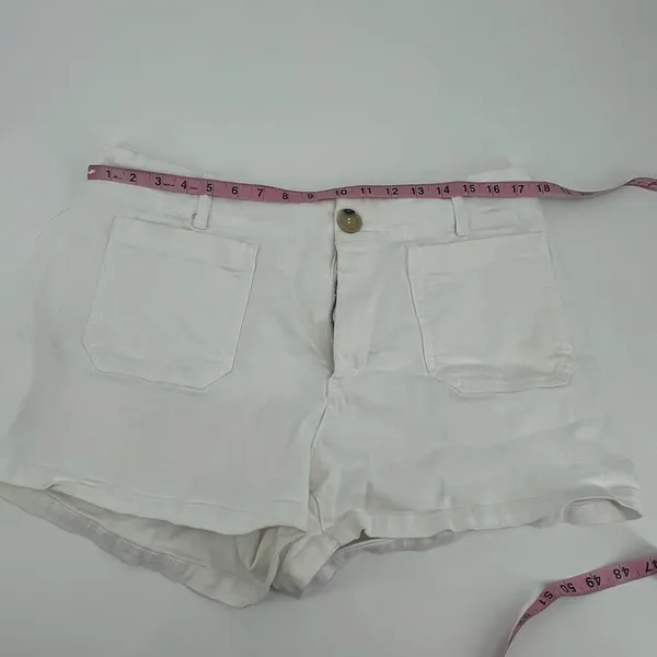 Anthropologie Maeve plus size The Colette Denim Shorts white pockets size 16 W - Image 4