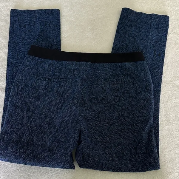 Zara Basic Black and Blue Patterned Trousers - Image 3