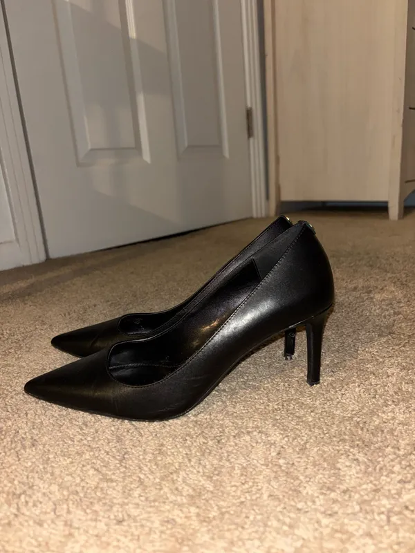 Michael Kors Alina Flex Pumps Black Leather - Image 2