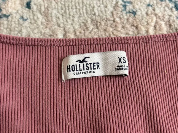 Hollister Long Sleeve - Image 3