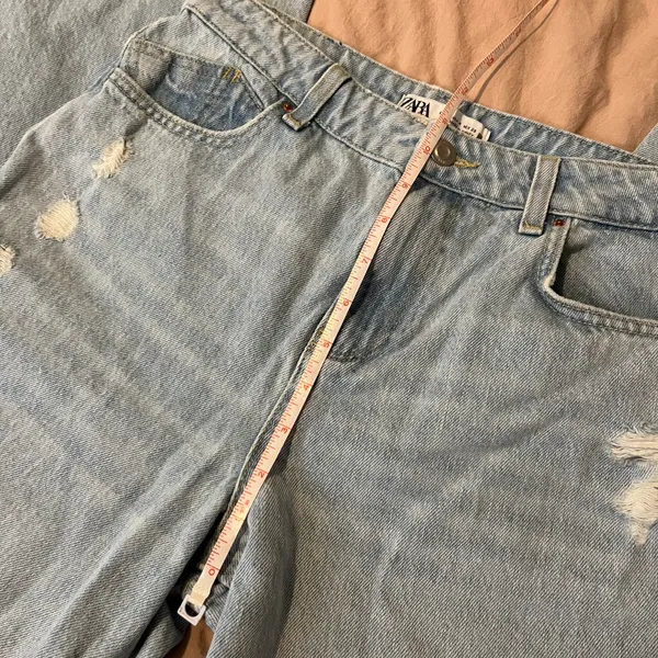 ZARA light wash High-waisted, wide-leg blue denim distressed jeans - Image 6