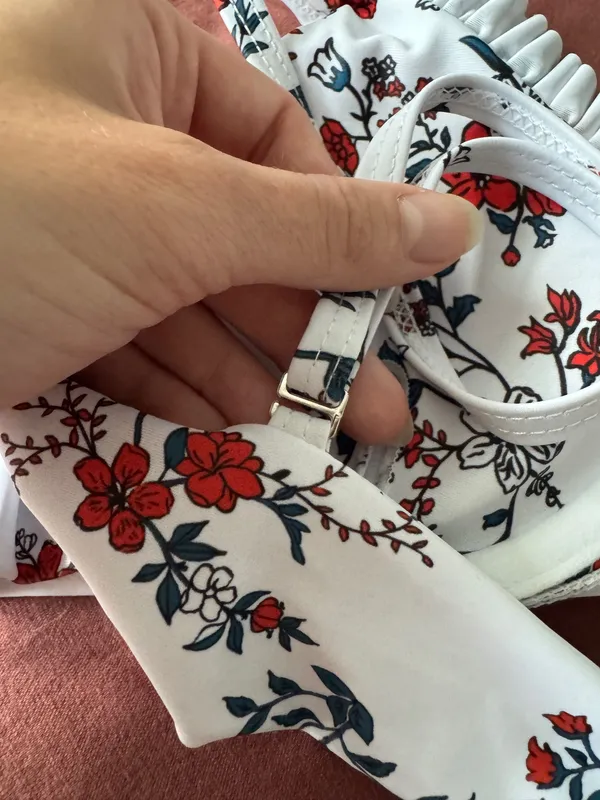 Zaful Floral Bikini - Image 5