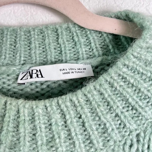 Zara Women’s Mint Green Wool Blend Chunky Cable Knit Sweater Large Long Sleeve‎ - Image 6