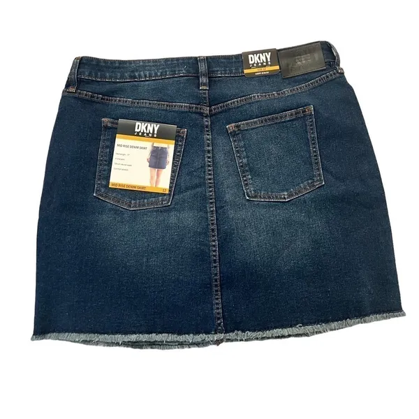 New Women’s DKNY Mid Rise Denim Skirt Size 12 - Image 6