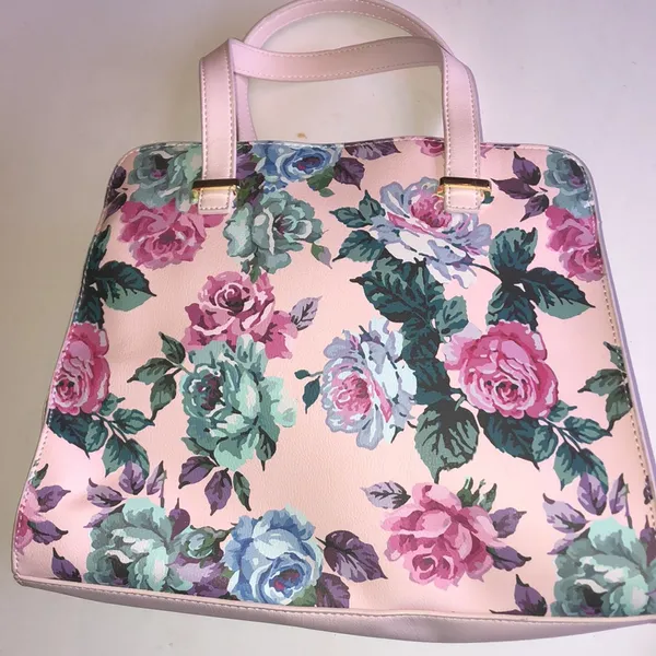 Luv Betsy by Betsy Johnson Pink Floral Purse with Pastel Rose Print - Image 4