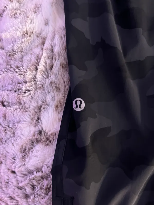 Lululemon Camo Joggers - Image 3