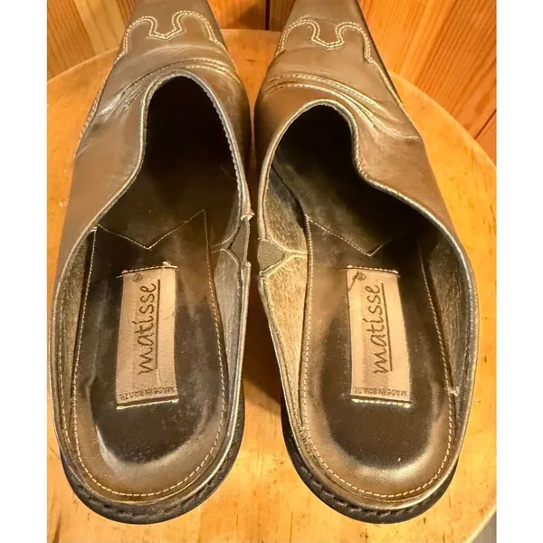 MATISSE Metallic Leather Western Mules Size 7.5M - Image 7