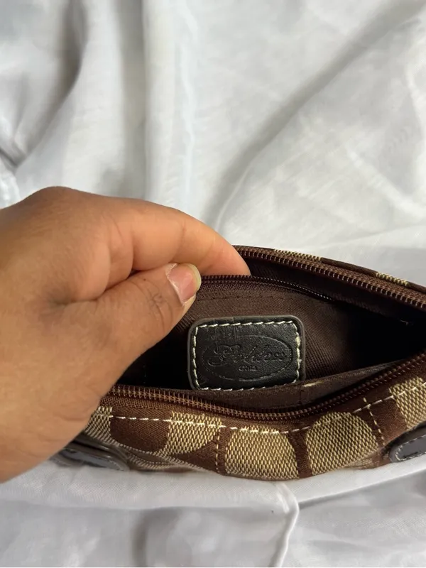 Vintage Y2K Wallet Brown - Image 4