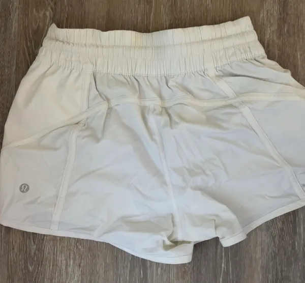 White Lululemon Shorts High-Rise 2.5" - Image 2