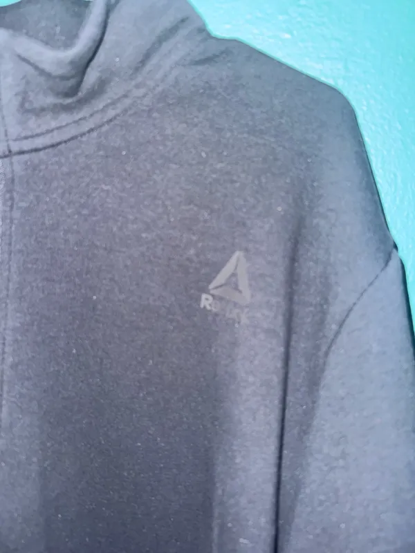 Men’s Reebok Pullovers Size XL - Image 4