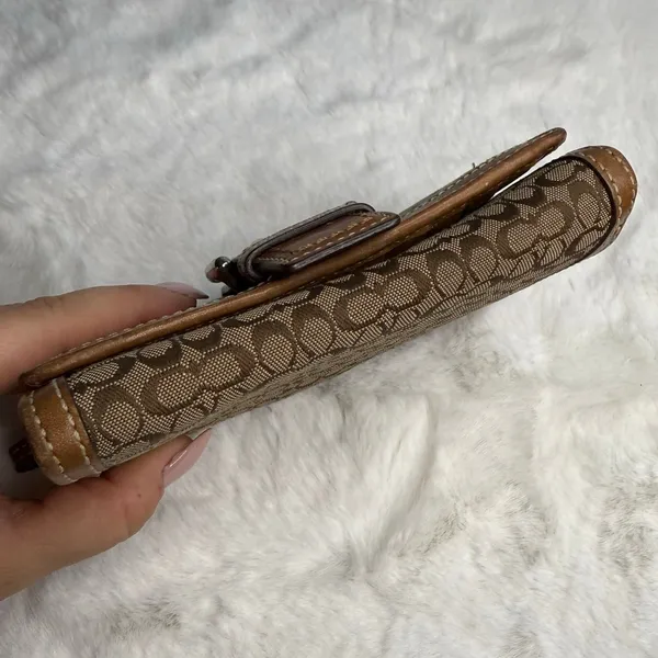 y2k Coach Vintage Brown Soho Buckle Wallet - Image 4