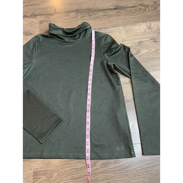 EUC Womens Under Armour long sleeve mock neck loose fit green warm size M‎ - Image 5