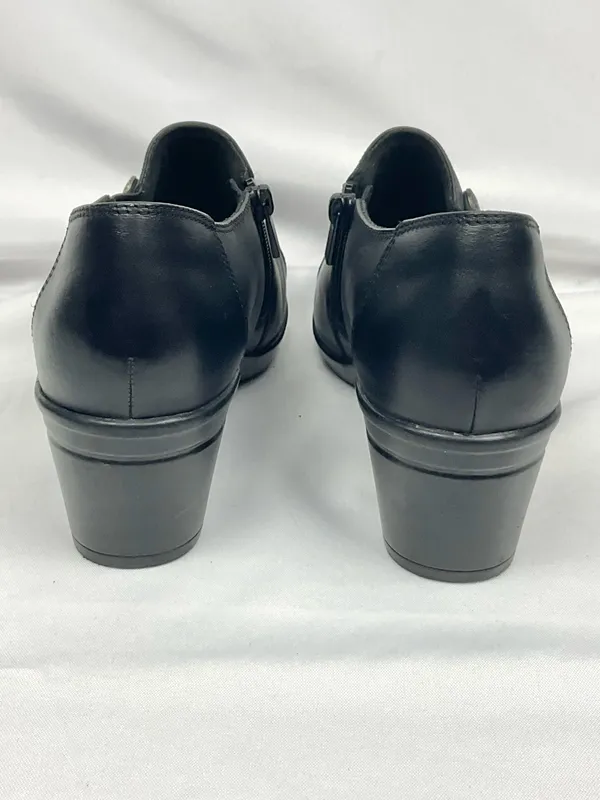 Clarks Emslie Warren womans ankle boots - Image 7
