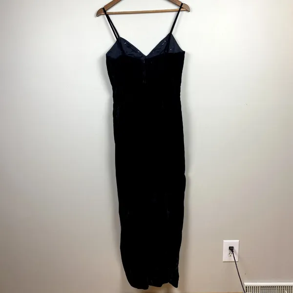 Roberta‎ Evening Gown 13/14 Black Velvet Lace Sheath V-Neck Long Slit Vintage - Image 6