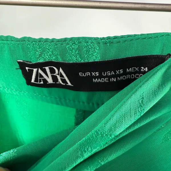 NWT Zara Vibrant‎ Green Knot Front Midi Skirt Size XS - Image 5