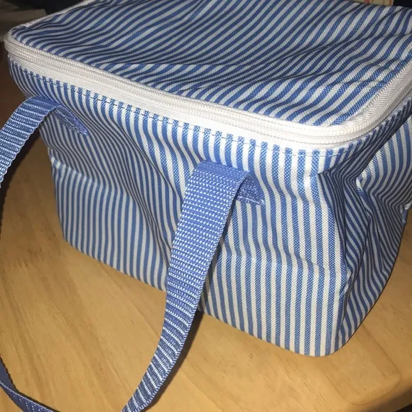 Cotton On New square makeup bag or lunch box in stripe - Image 2