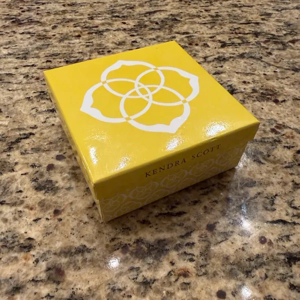 Kendra Scott Dee Dangle Earrings NEW in Box - Image 5