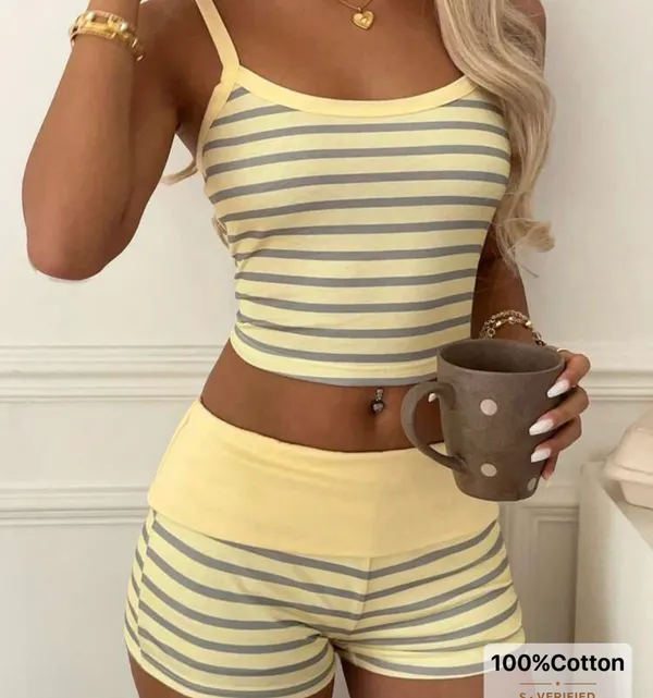 New without tags set cropped top and shorts - Image 5
