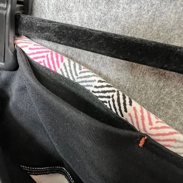 Victoria's Secret Victoria Sport Chevron Print Athletic Leggings Workout Yoga Pants‎ Pink Gray L - Image 5