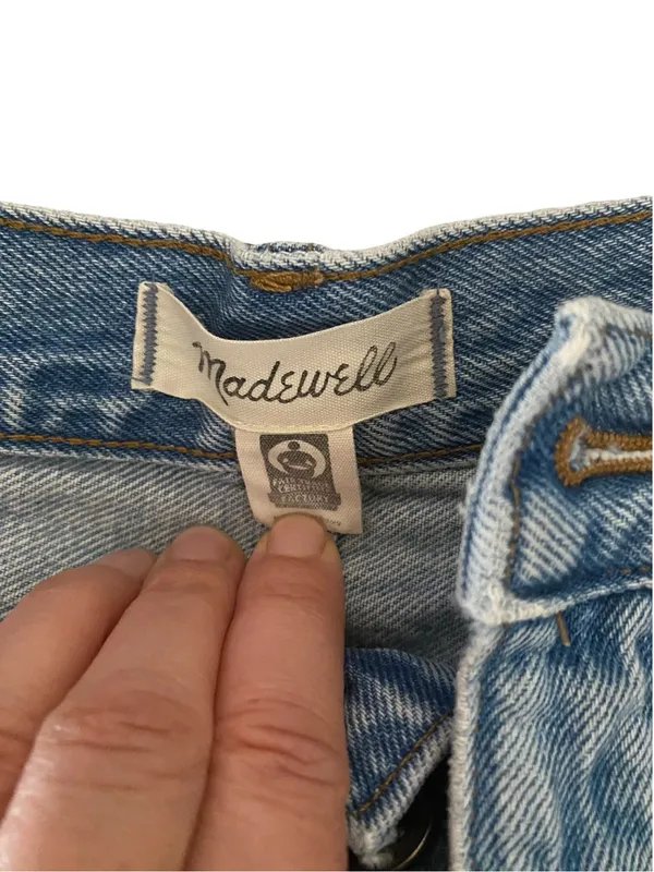 Madewell Relaxed Denim Medium Wash Cutoff Jean Shorts Button Fly 29 Basic boho - Image 5