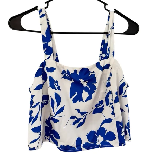 NWT Petal And Pup White Blue Floral Satin Crop Top Women’s Size Small - Image 2