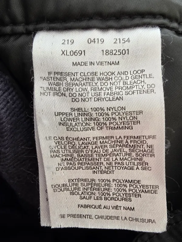 Columbia Omni tech snow ski pants Medium - Image 14