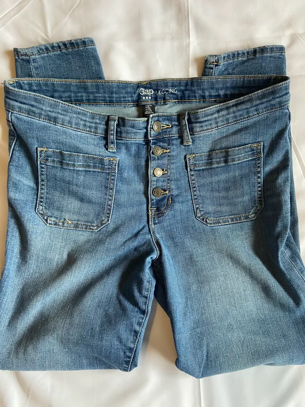 High-waisted Jeans - Image 2