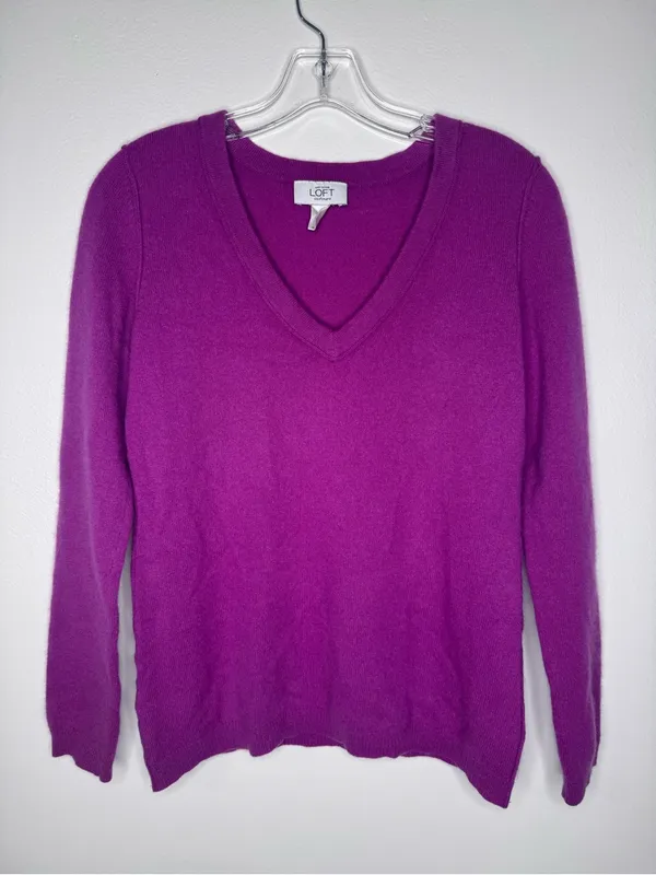 Loft Purple Cashmere V-Neck Cozy Women's Sweater - Image 2