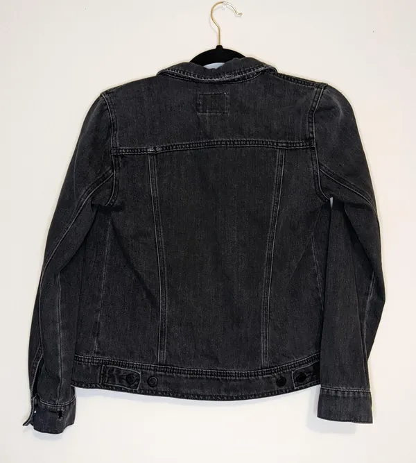 old navy distressed black denim jacket  - Image 5