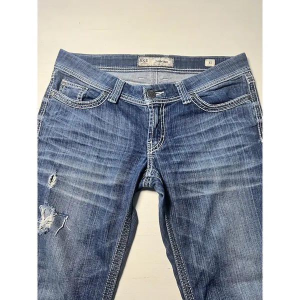 BKE Sabrina Bootcut Jeans Womens 31 Medium Wash Distressed Thick Stitch Low Rise - Image 2