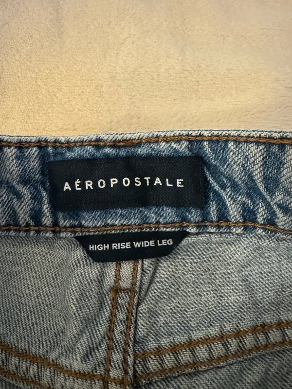 Aeropostale High-Rise Wide-Leg Jeans - Image 4