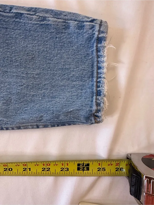 Abercrombie & Fitch Light Blue Distressed Straight-Leg Jeans - Image 3