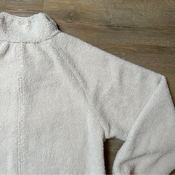 NWT Cozy Quarter Zip in Sand Tan Sherpa Fleece Size XS/S - Image 11