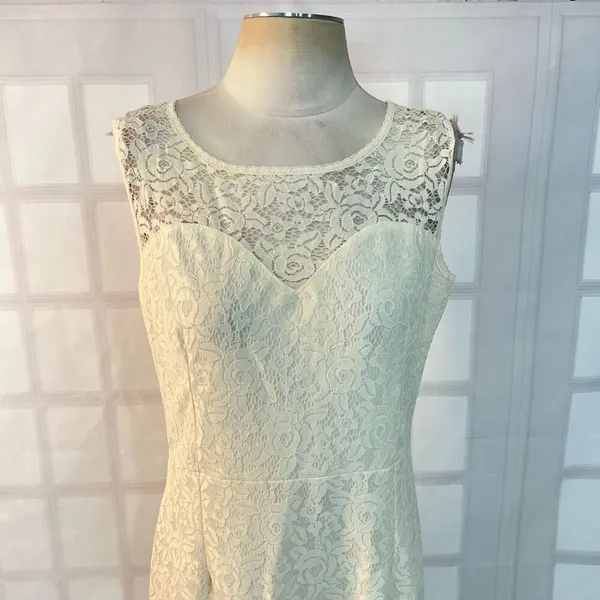 Miusol NWT Cream Floral Lace Sleeveless V-Back Maxi Length Dress Size XL - Image 2