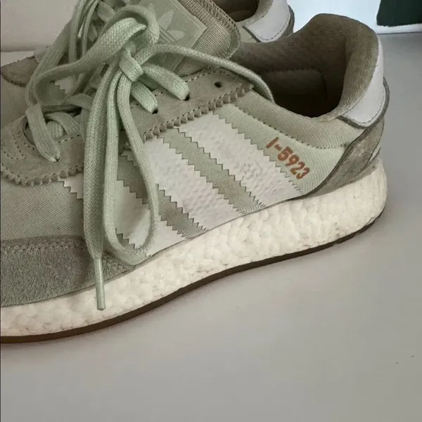 Adidas Originals I-5923 Aero green EUC - Image 2